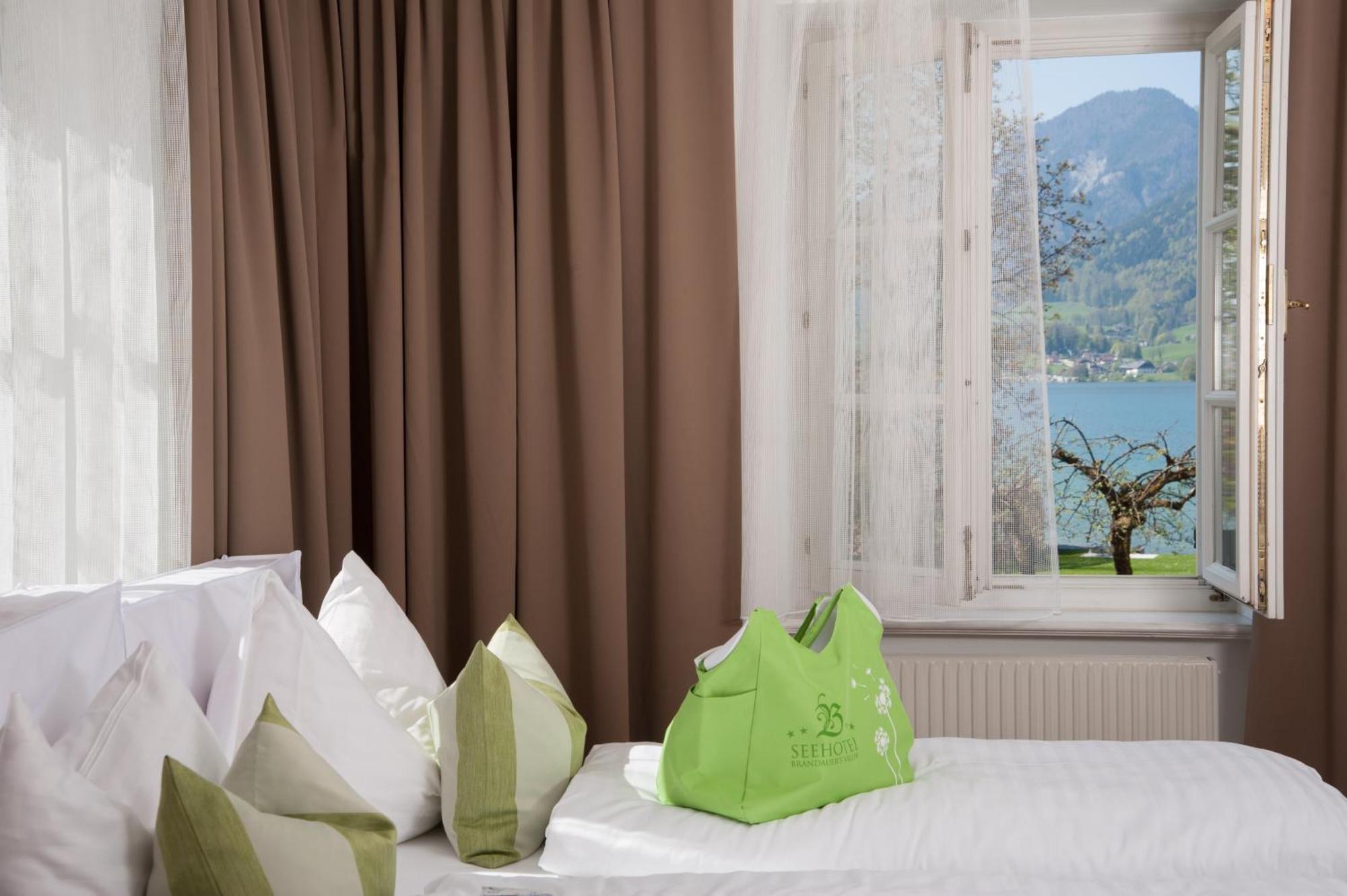 Double Room Lake View